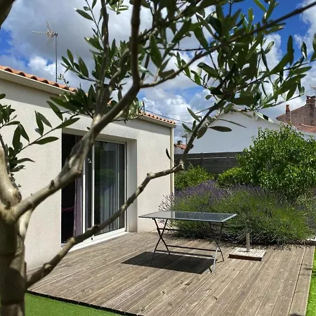 Sejour Au Coeur De : Maison Avec Terrasse Et Garage Pres De La ! - Fr-1-336-125 * 자르-쉬르-메르